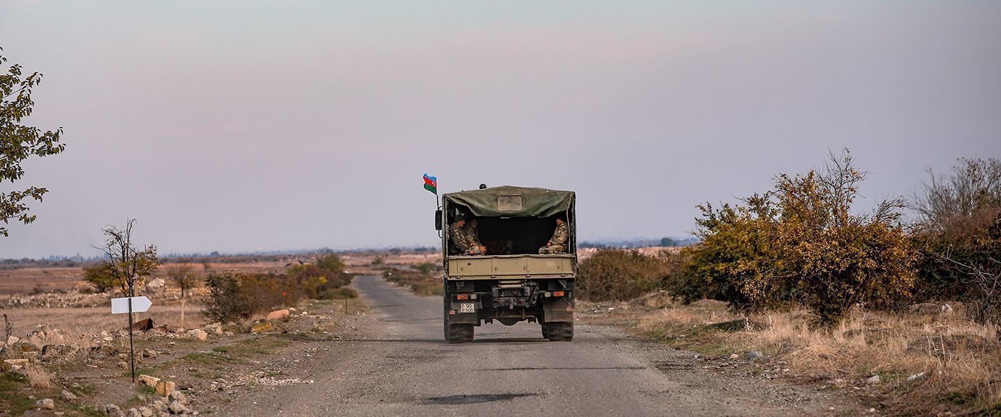 В Ереване заявили, что Азербайджан перекрыл дорогу из Армении в Иран