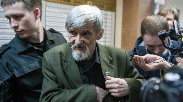 Главу карельского «Мемориала» Юрия Дмитриева лишили права опеки над его дочерью