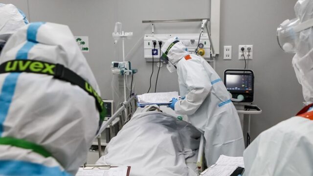 В России выявили 19 492 новых случая коронавируса