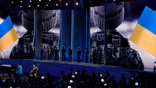 «Ход королевы», Леди Гага и украинские музыканты. Как прошла «Грэмми» с участием Зеленского