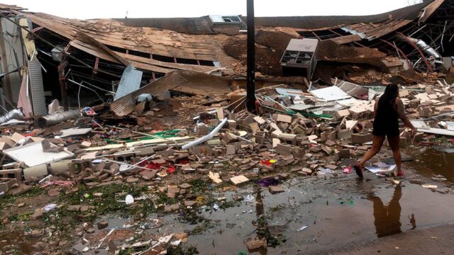 В США из-за урагана «Лора» погибли не меньше 14 человек