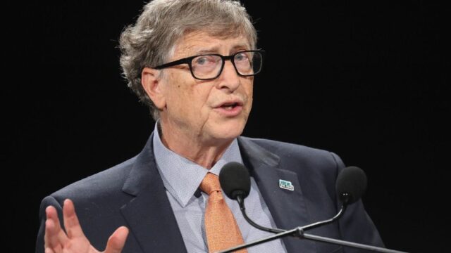 Гейтс опустился на пятое место в списке богатейших людей мира после развода
