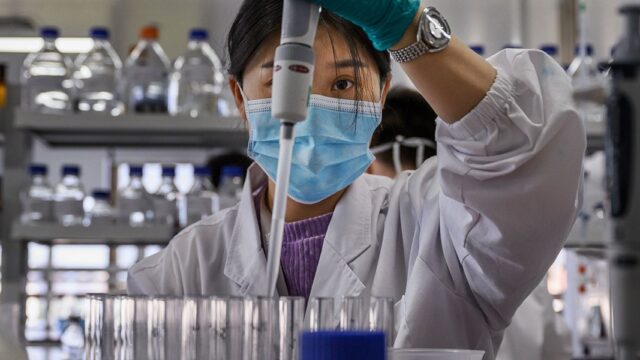 США удалили из базы данных сведения о геноме уханьского коронавируса