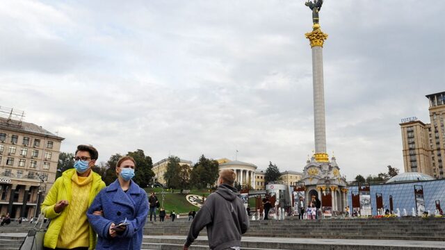 В Украине ввели штрафы за отсутствие защитной маски