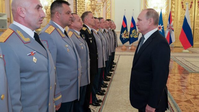 Владимир Путин: призыв в армию постепенно уйдет в прошлое