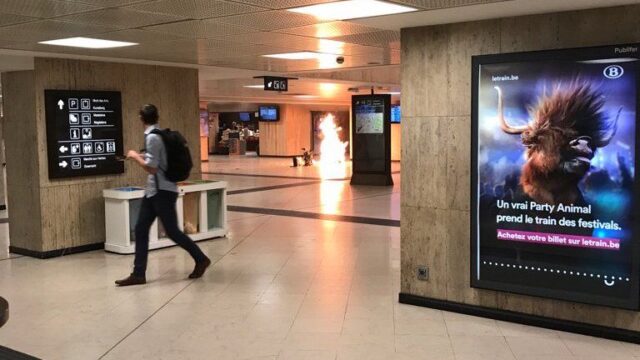 На вокзале в Брюсселе произошел взрыв. Предполагаемого террориста ранили