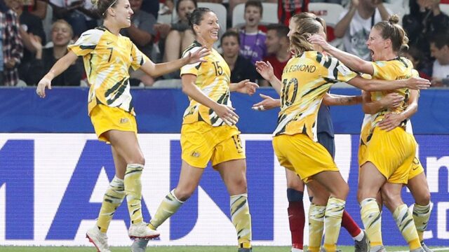 Футбольная федерация Австралии уравняла зарплаты игроков женской и мужской сборных