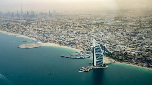 Правительство ОАЭ разрешило выдавать иностранцам долгосрочные резидентские визы