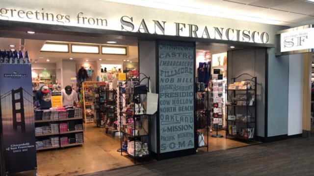 В аэропорту Сан-Франциско запретят продажу воды в пластиковых бутылках