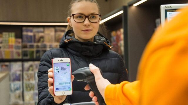 Финляндия первой в мире введет электронные водительские права
