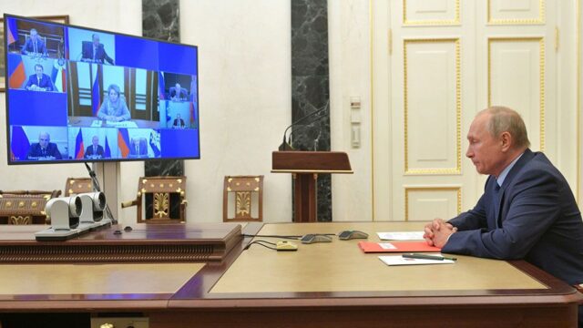 Путин предложил продлить СНВ-3 на год без дополнительных условий