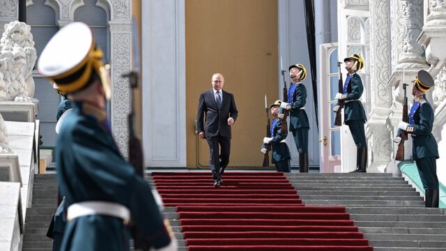 Путина номинировали на Нобелевскую премию мира. И вот кто это сделал
