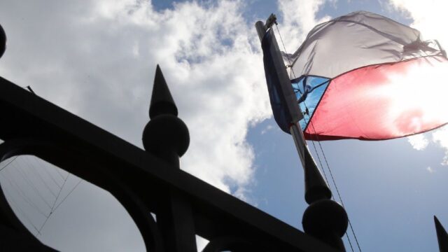 Сенаторы Чехии призвали расторгнуть договор о дружеских отношениях с Россией