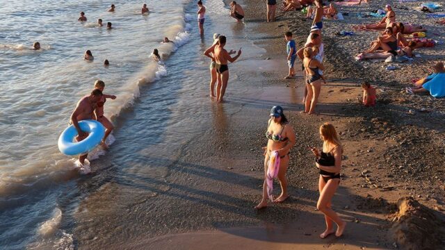 Кто поедет в Геленджик: главное об ограничениях на курортах Кубани