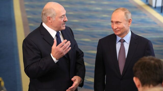 Беларусь попросила у России кредит на выплату долга в $600 млн