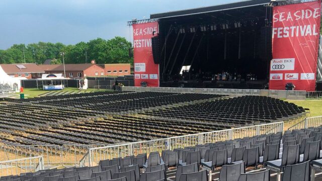 В Германии из-за шторма эвакуировали музыкальный фестиваль