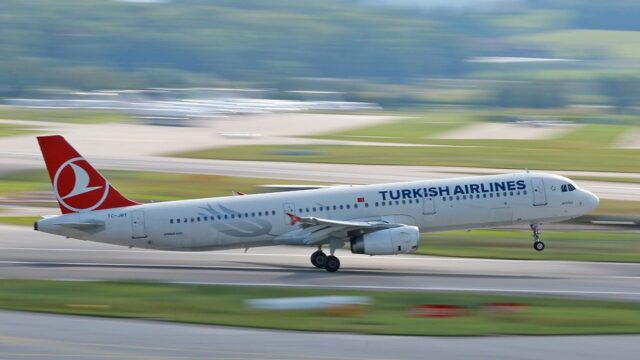 Turkish Airlines заявила, что с 1 августа возобновит полеты в Россию