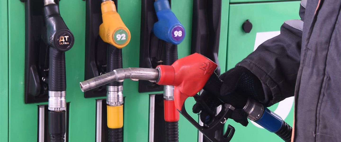 В кабмине ввели очередные меры для стабилизации цен на топливо