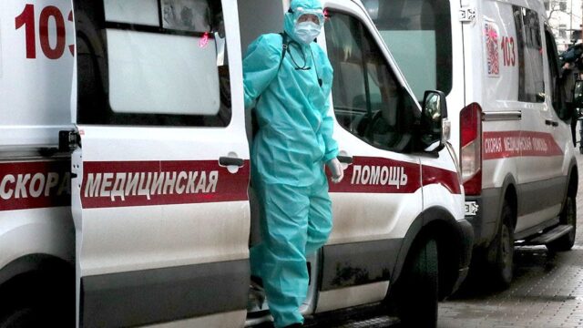 За сутки в России умерли от коронавируса 290 человек