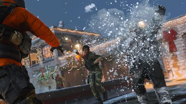 В Call of Duty в честь праздников заменили все оружие на снежки. Они такие же смертоносные, как пули