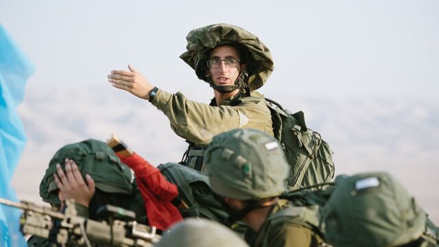 Верховный суд Израиля отменил закон, который освобождал ультраортодоксов от армии
