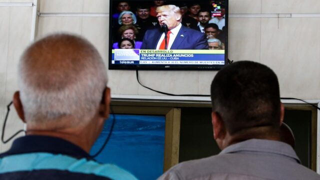 Миф о фейковых новостях: как локальные телеканалы в США продвигают повестку Трампа