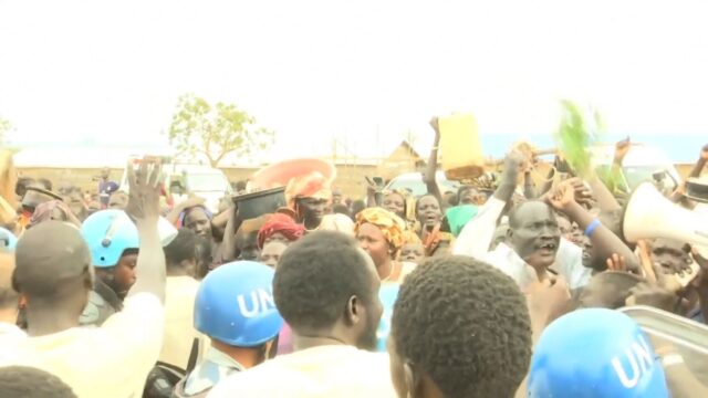 Постпреда США в ООН эвакуировали из лагеря для беженцев в Южном Судане