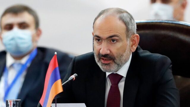 Пашинян подаст в отставку