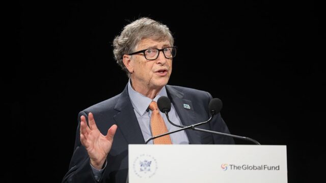 WSJ: Гейтс ушел из Microsoft из-за романа с подчиненной