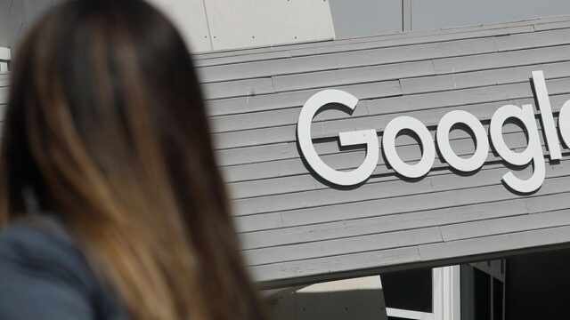 Google уволил основателя отдела этики ИИ, которая критиковала компанию