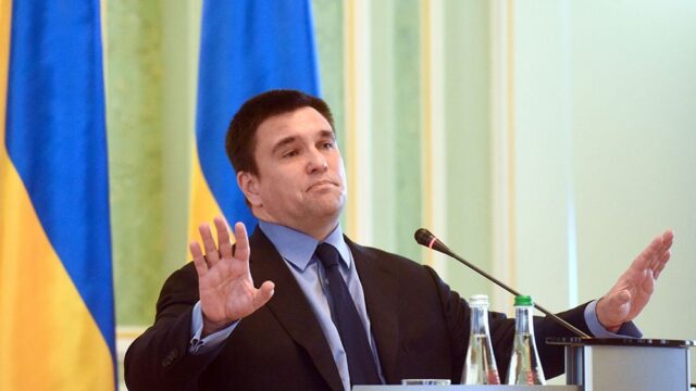 В Украине подали в отставку глава МИДа и секретарь Совета нацбезопасности
