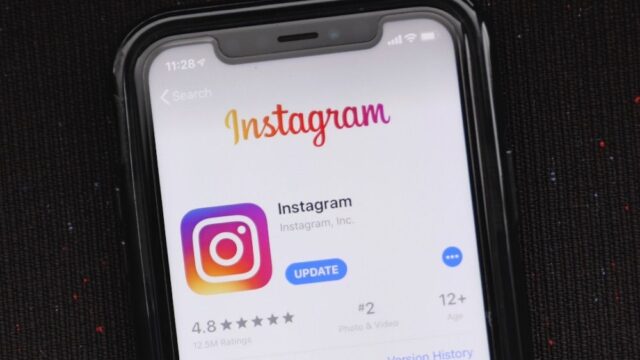 Instagram изменил дизайн главного экрана