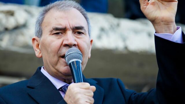 Главы оппозиции Азербайджана заявили о бойкоте досрочных президентских выборов