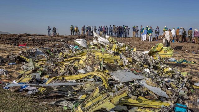 Пилот Boeing 737 MAX Денис Окань: экипаж самолета в Эфиопии мог не разобраться с аварийной ситуацией из-за стресса