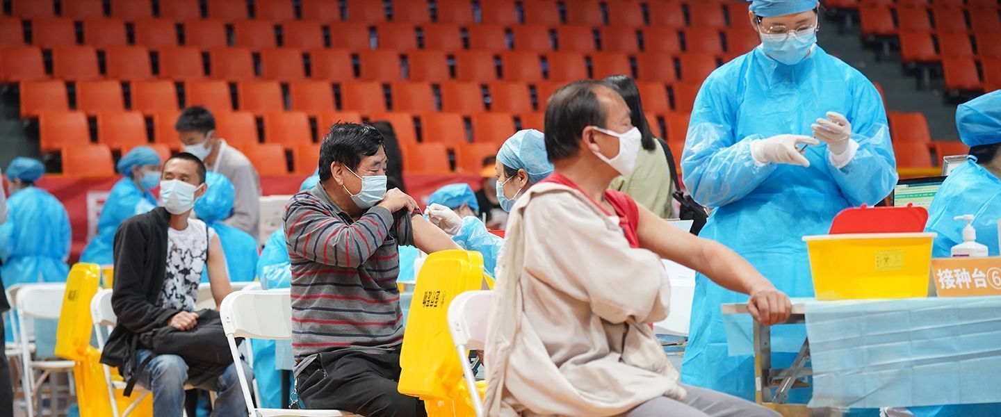 В Китае сделали более 270 млн прививок от коронавируса