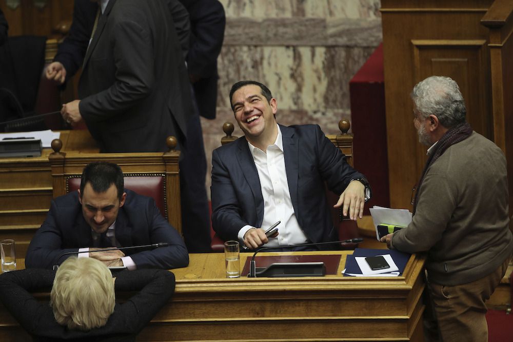 Правительство Греции во главе с Ципрасом получило вотум доверия в парламенте