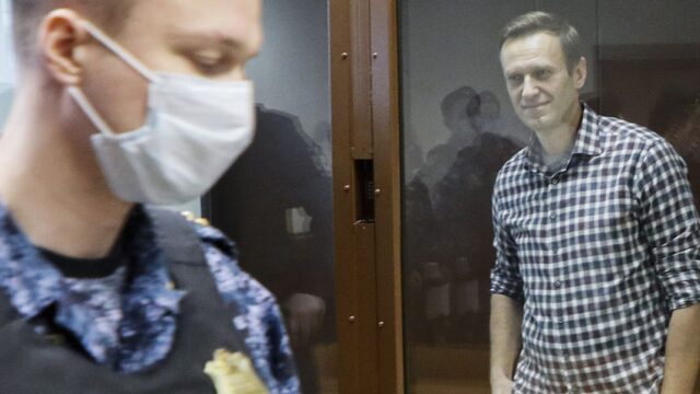 Суд оставил приговор Навальному по делу «Ив Роше» в силе