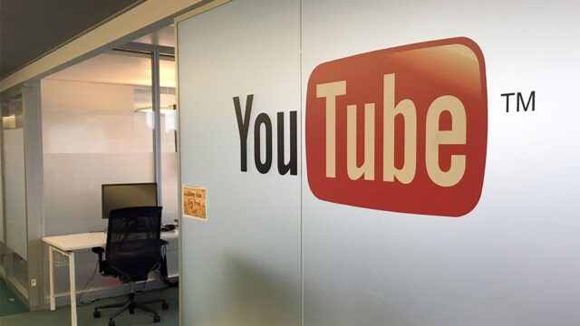 Бывшая сотрудница YouTube подала иск к компании: она утверждает, что заработала депрессию, отсматривая ролики