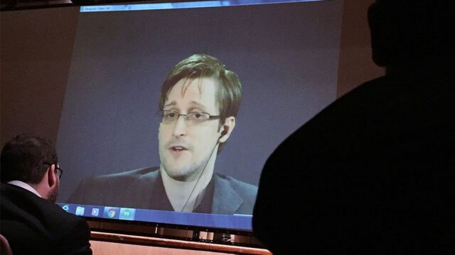 Сноуден заявил, что не собирается платить властям США $5 млн с продаж своей книги