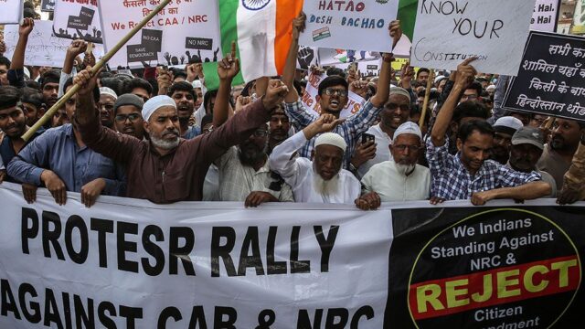 В Индии полиция запретила протесты против нового закона о гражданстве