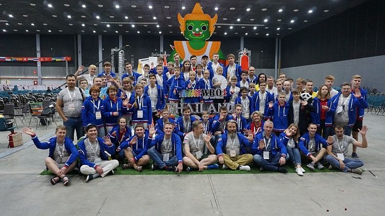 На Всемирной олимпиаде роботов победили российские проекты по складской логистике и сбору ягод