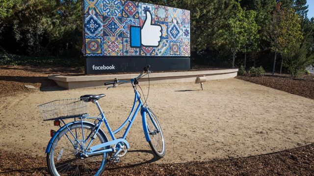Facebook снял запрет на рекламу криптовалют своим пользователям