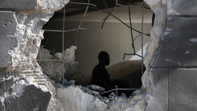 ЦАХАЛ ударил по военной базе ХАМАС в секторе Газа