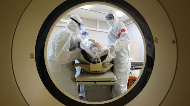 Число случаев заражения коронавирусом в России превысило 50 тысяч