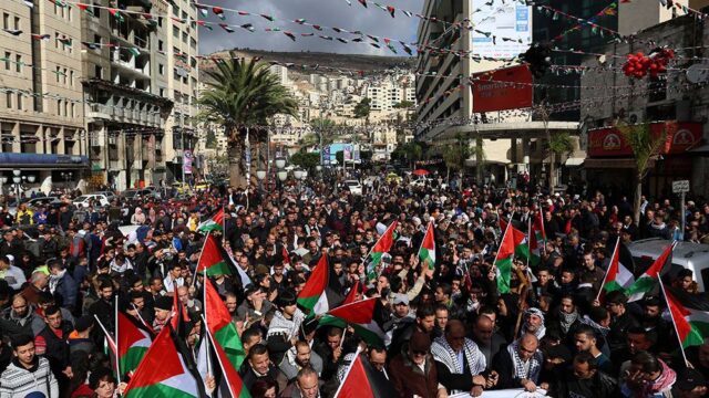 На Западном берегу Иордан начались столкновения между палестинцами и израильскими военными