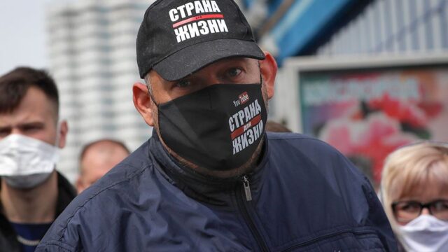 Суд в Могилеве арестовал оппозиционера Тихановского еще на 15 суток