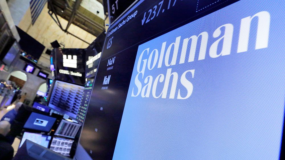 Бывший помощник главы Goldman Sachs, которого обвиняли в краже вина на $1,2 млн, покончил с собой в день суда