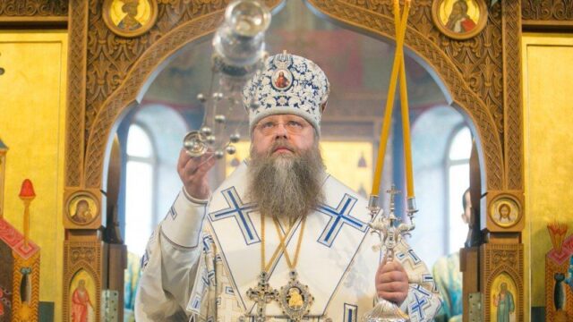 Ростовский митрополит Меркурий: когда человеку необходимо разобраться в жизни, его место не на баррикадах, а в церкви