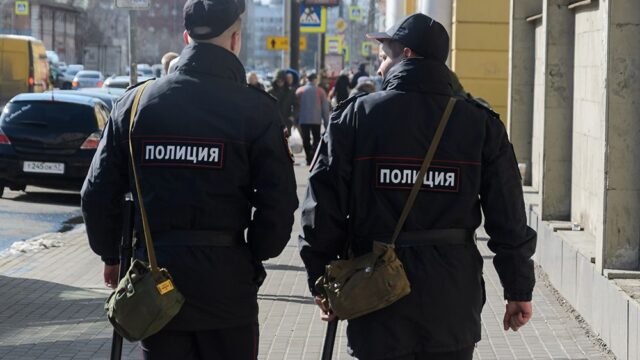 Полиция Петербурга подтвердила, что использовала перцовый газ в отделении