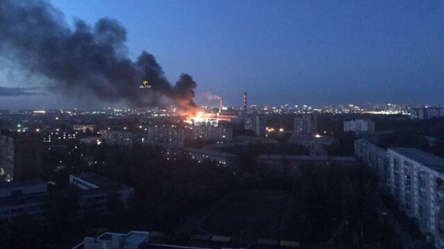 В Новосибирске загорелась подстанция ТЭЦ, там были взрывы